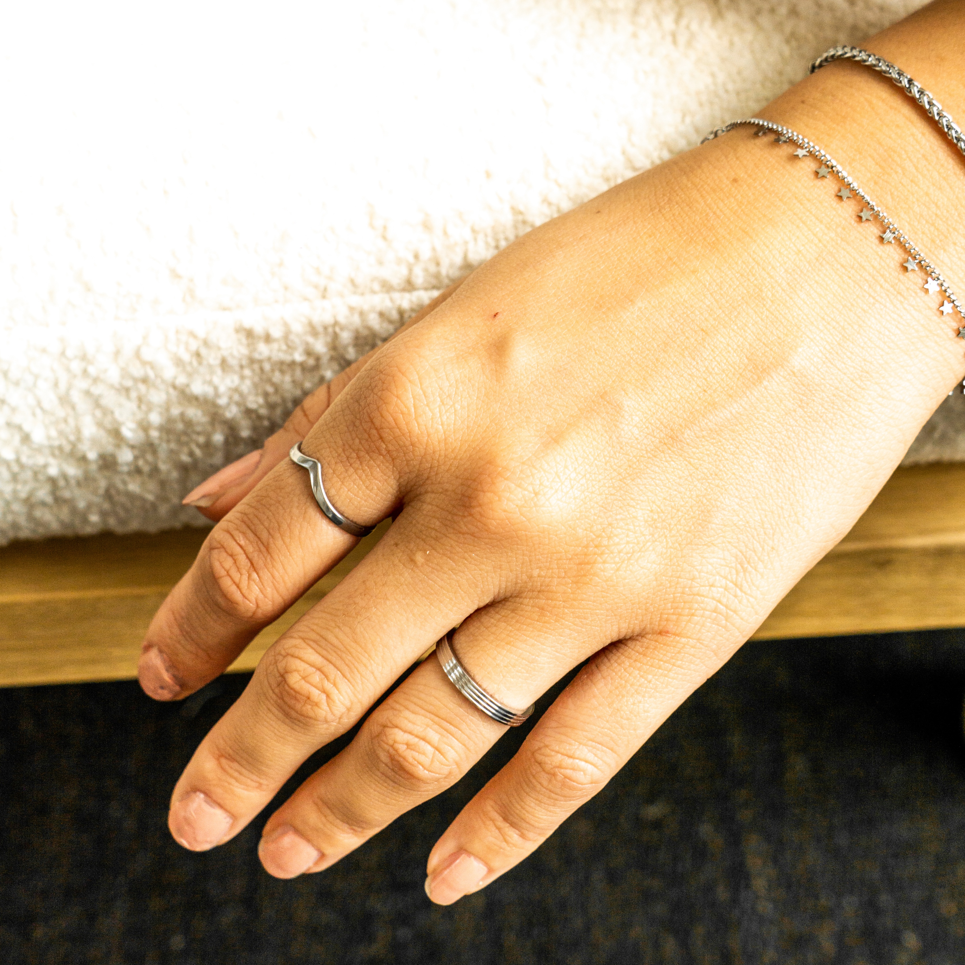 Ring fine fine lines Ring fine fine lines